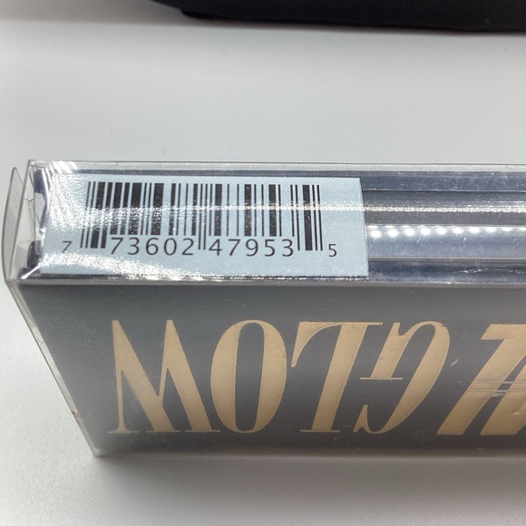 MAC Cosmetics Hyper Real Glow in Get It Glowin’ - Picture 16 of 16